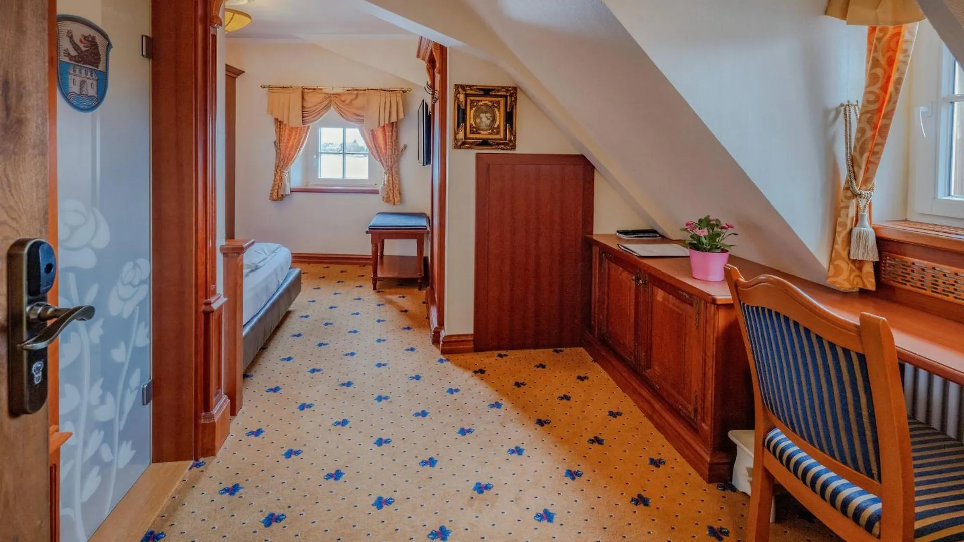 Schloss Hotel Wasserburg  Wasserburg am Bodensee
